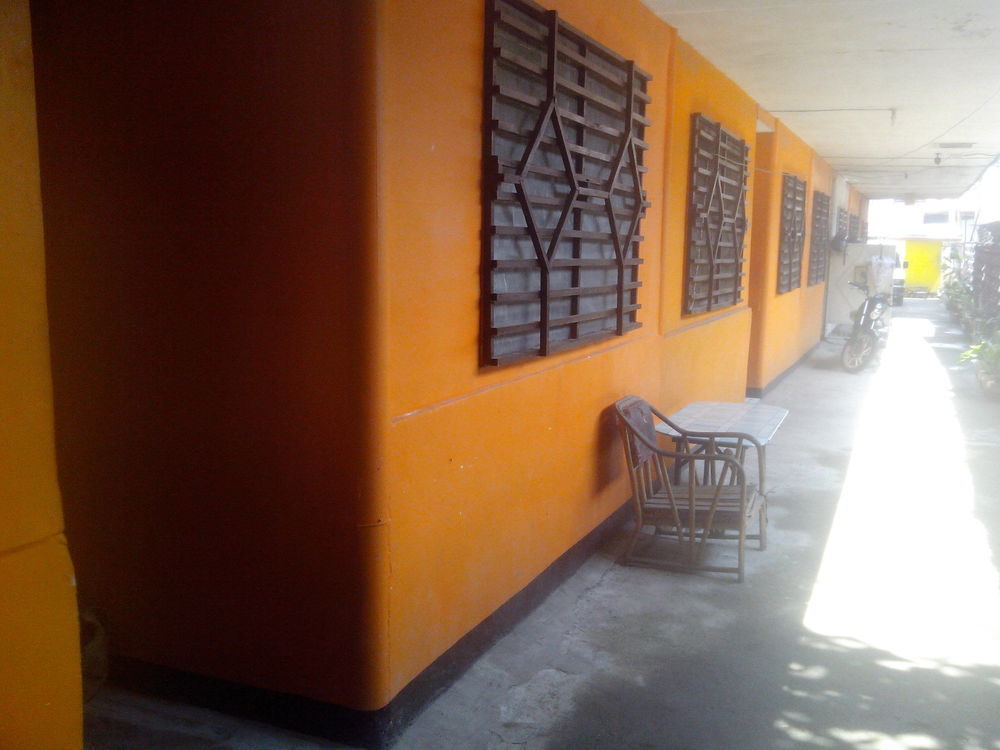 Quoyas Inn Davao City Kültér fotó