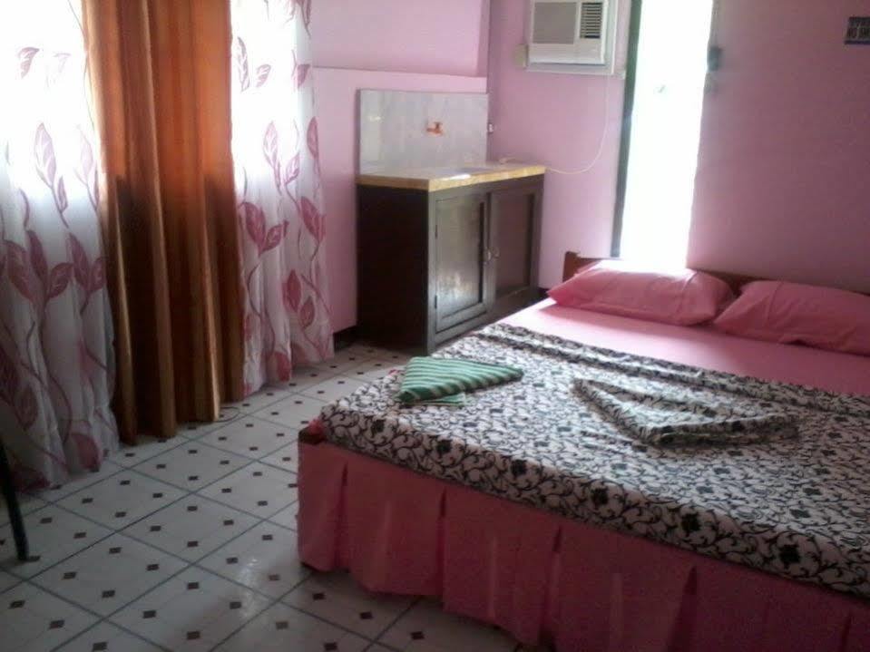 Quoyas Inn Davao City Kültér fotó
