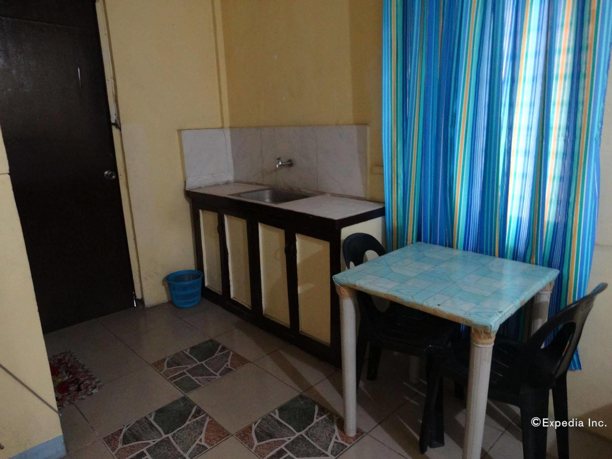 Quoyas Inn Davao City Kültér fotó